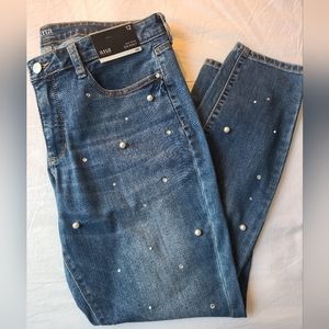 Ana Pearl and Bling Accent Jeans💎💎